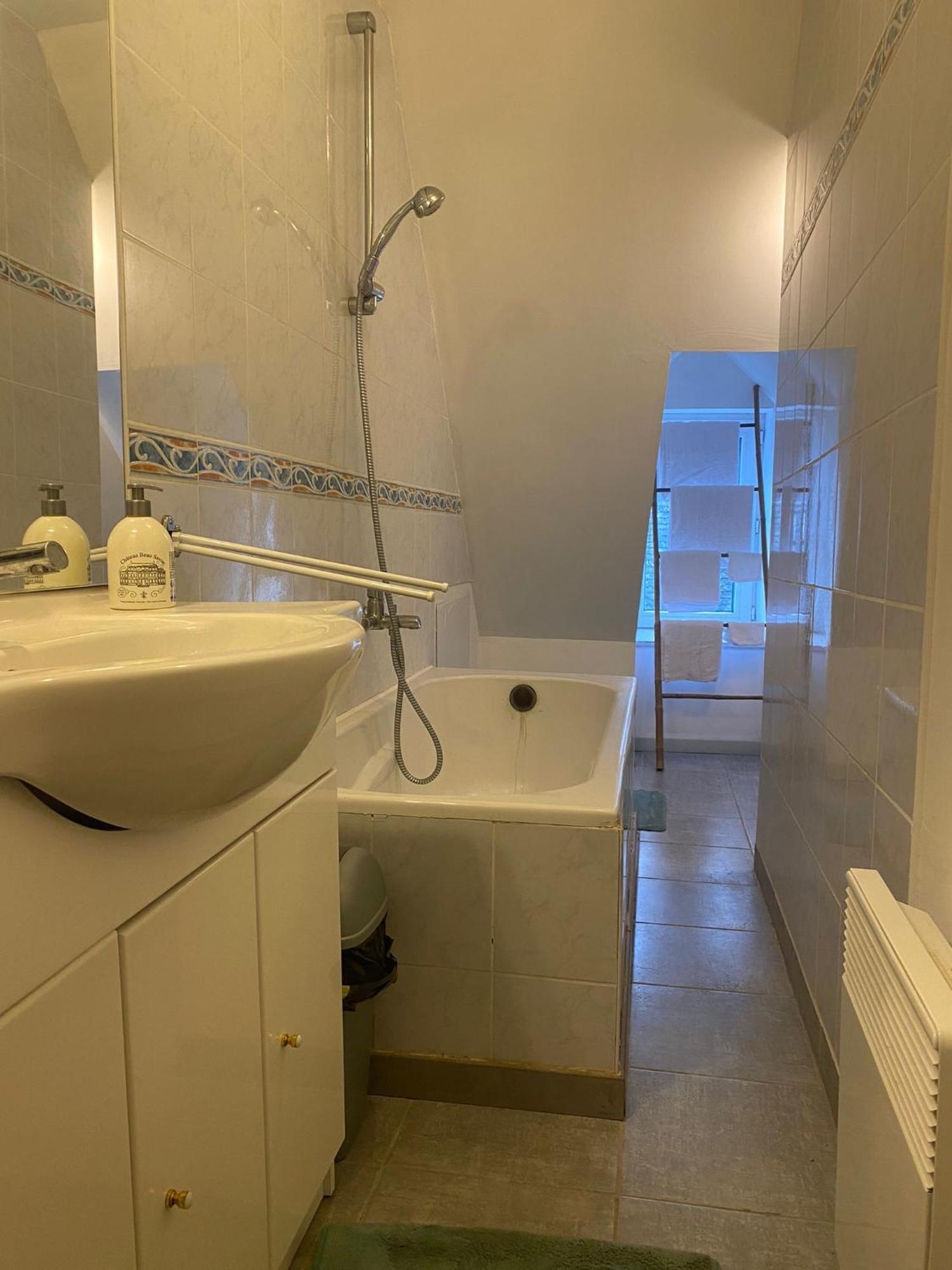 Appartement, Cite Medievale Λον Εξωτερικό φωτογραφία