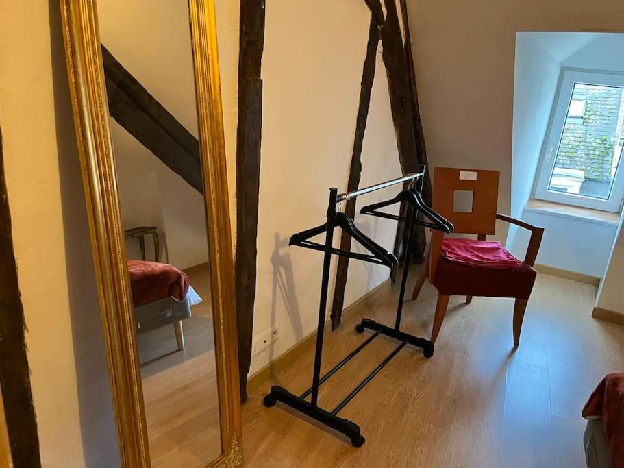 Appartement, Cite Medievale Λον Εξωτερικό φωτογραφία